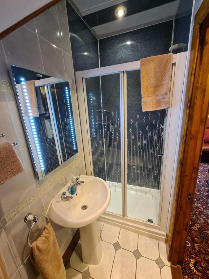 ホテル Bluebell House インヴァネス エクステリア 写真